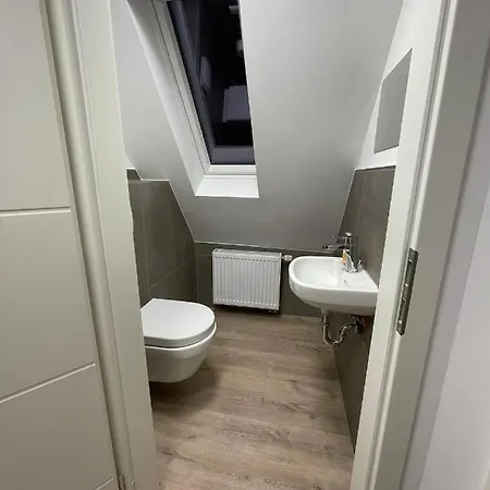 Mit Jacuzzi Sofort An Der Hollandische Grenze Zu Enschede! *