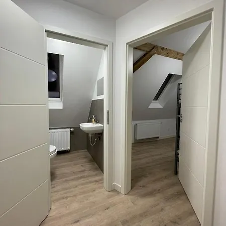 Mit Jacuzzi Sofort An Der Hollandische Grenze Zu Enschede! شقة